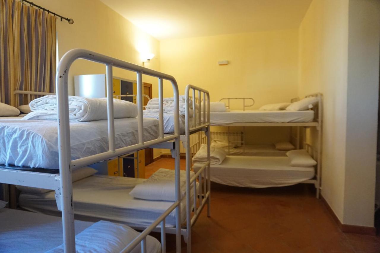 Albergue De Сос-дель-Рей-Католико Экстерьер фото
